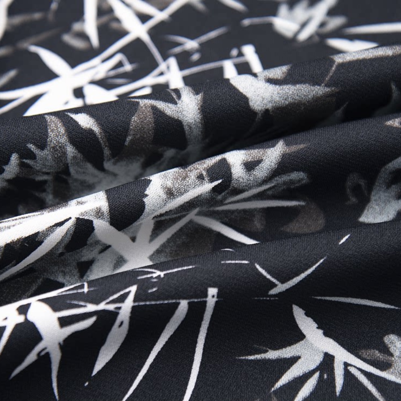 Bamboo print sleeveless suit (ME369)