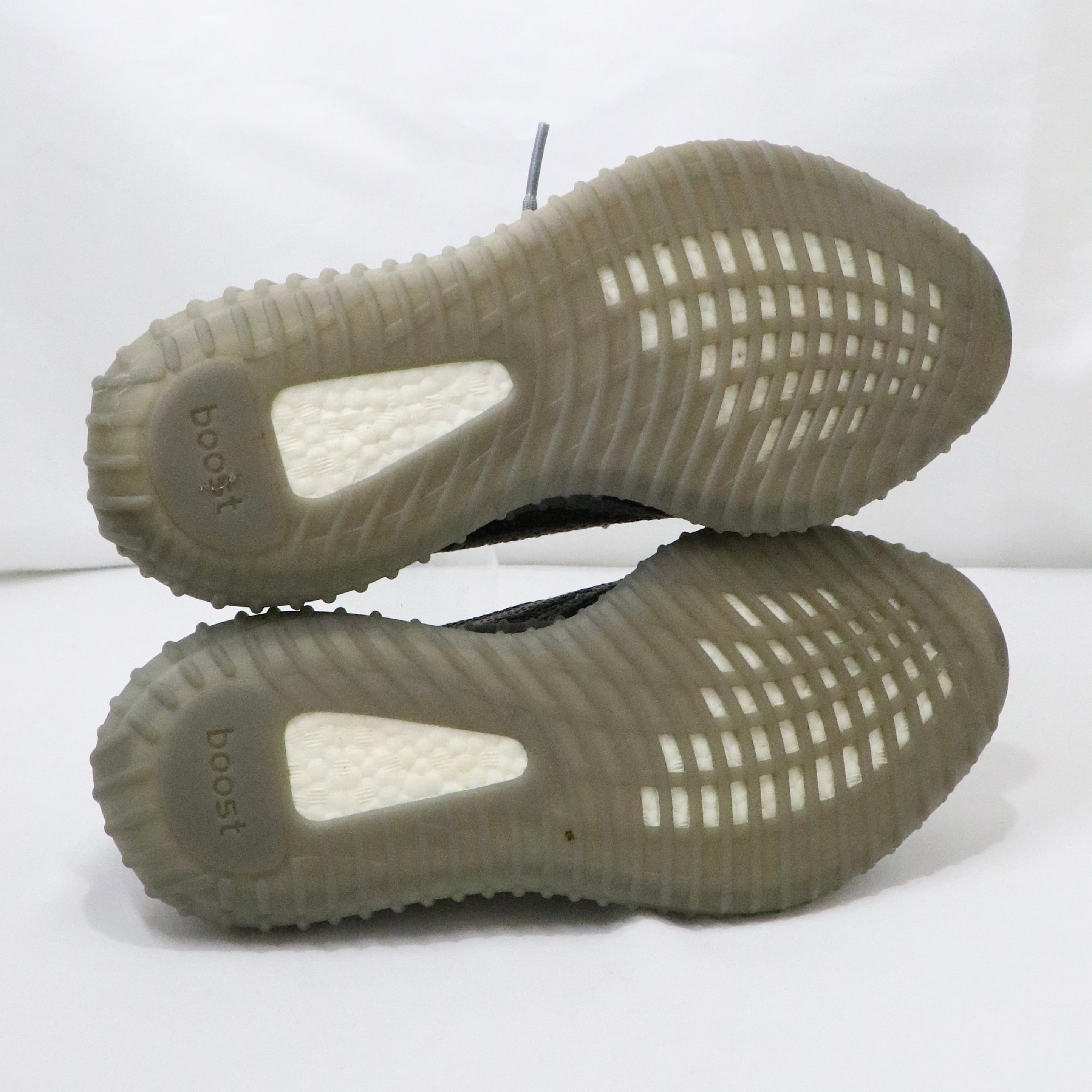 adidas YEEZY BOOST 350 スニーカー イージーブースト アディダス