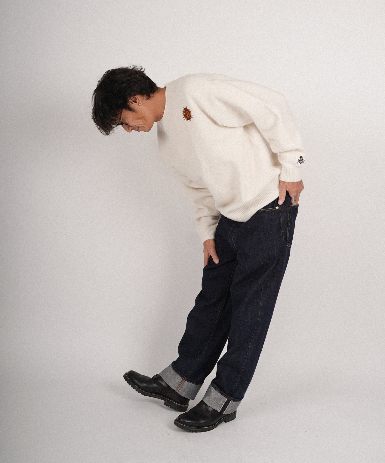 SUN＆MOON EMBROIDERY CREW KNIT［HSK001］