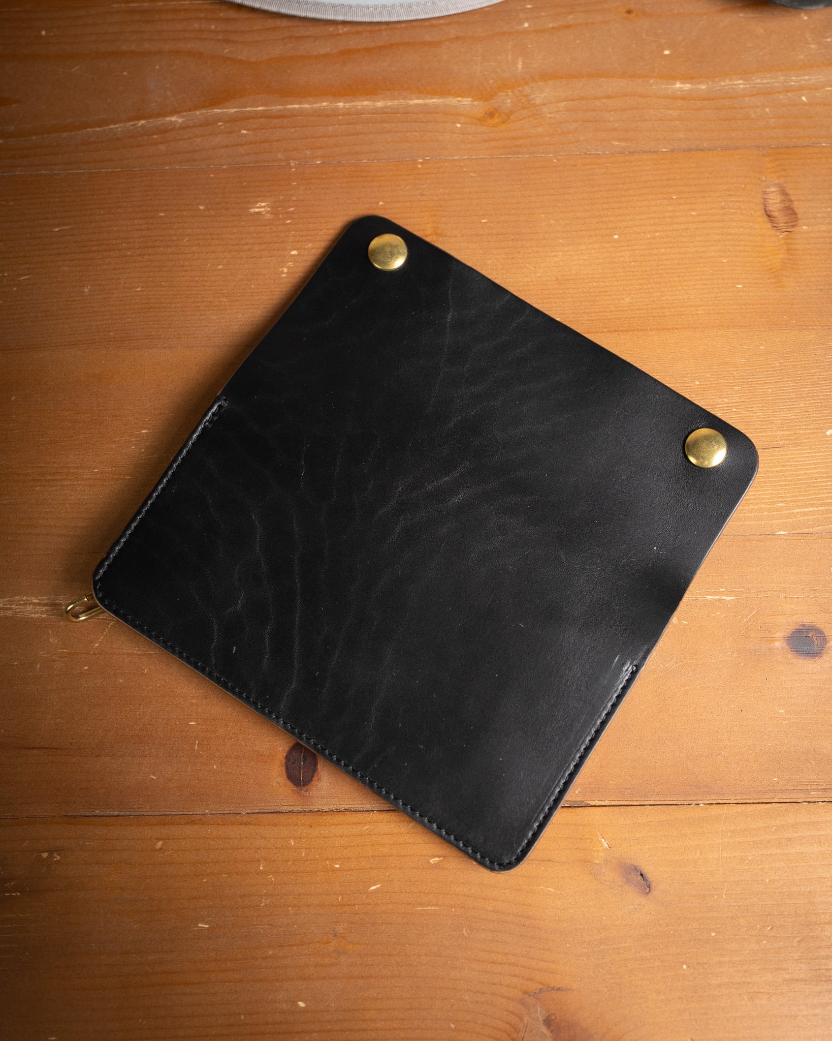 Additive and Line】Tracker Wallet TW-004 Maryam Horse Butt 3層
