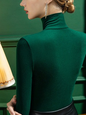 Unus　ウーナス　〜美魔女姉妹のロングTシャツⅠ〜　M22527