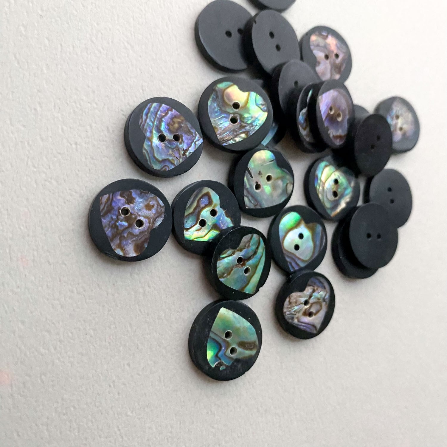 シェルハート模様のラウンドボタンS(15mm)