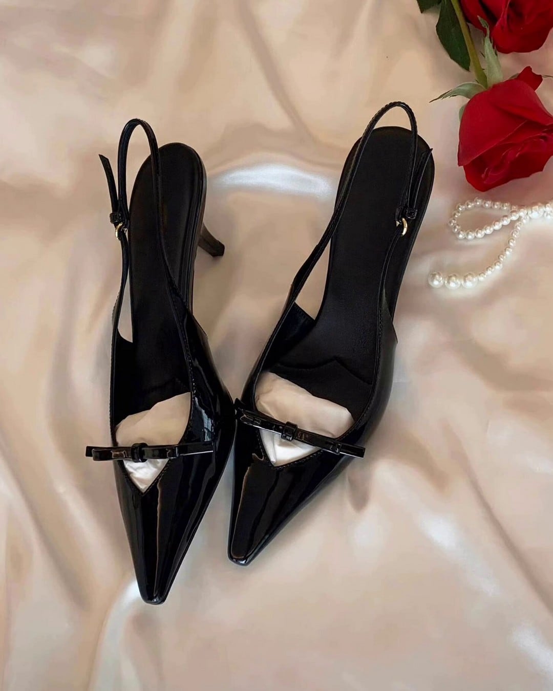 リボントップバックストラップパンプス G25017