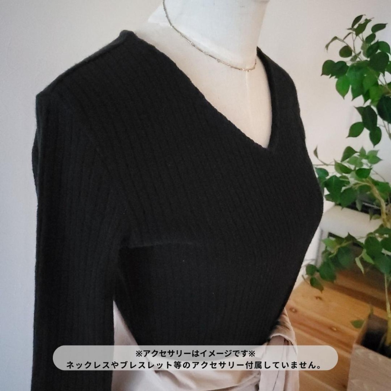 【USED】春ファッション　美品　キャンプ　シャツ＆黒ニットワンピ