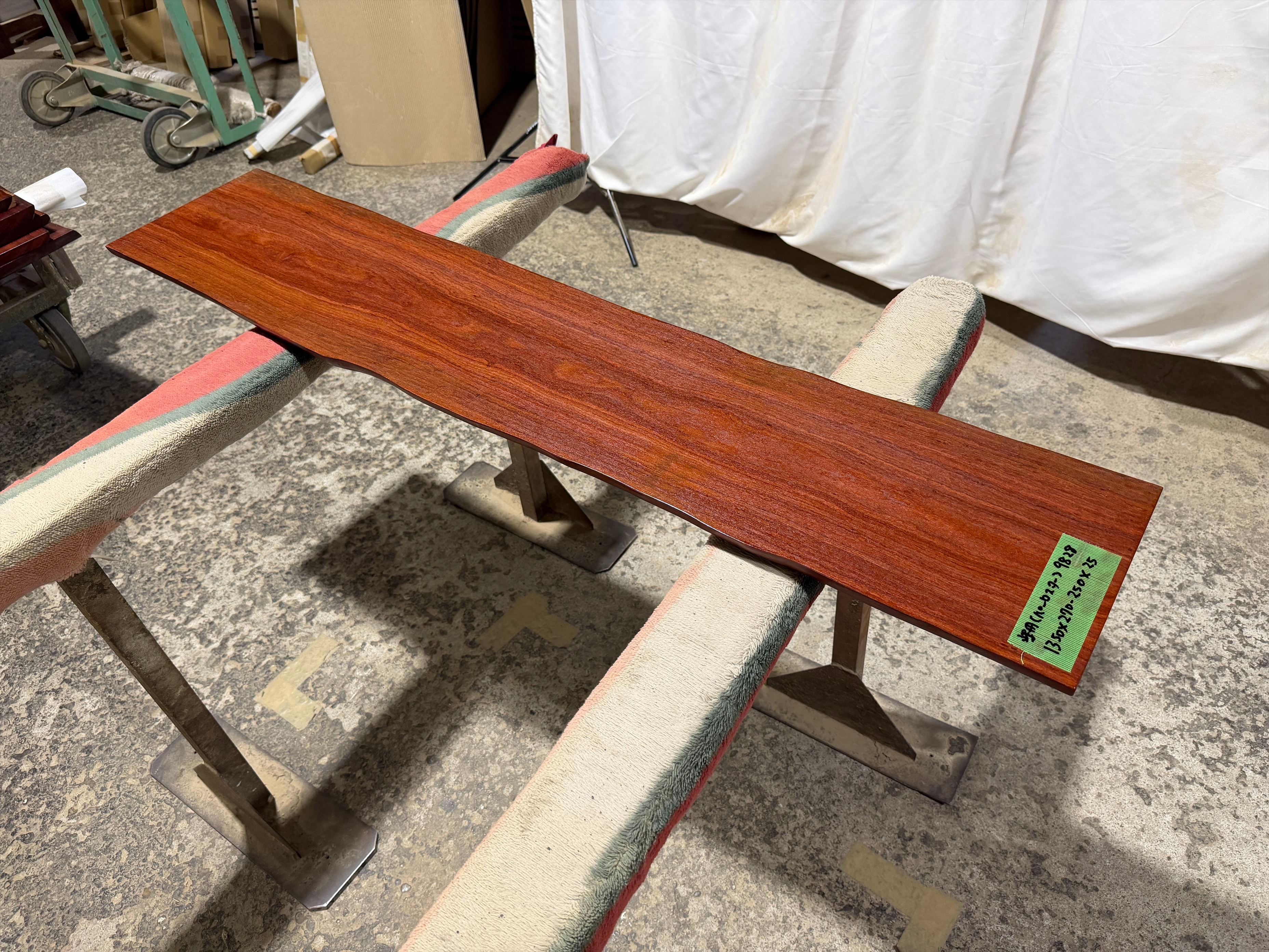 紫檀(パーロスター)9828 一枚板無垢 乾燥材 1350x270-250x25mm カウンター 棚 テレビ台 花台 DIY 窓台 ローテーブル