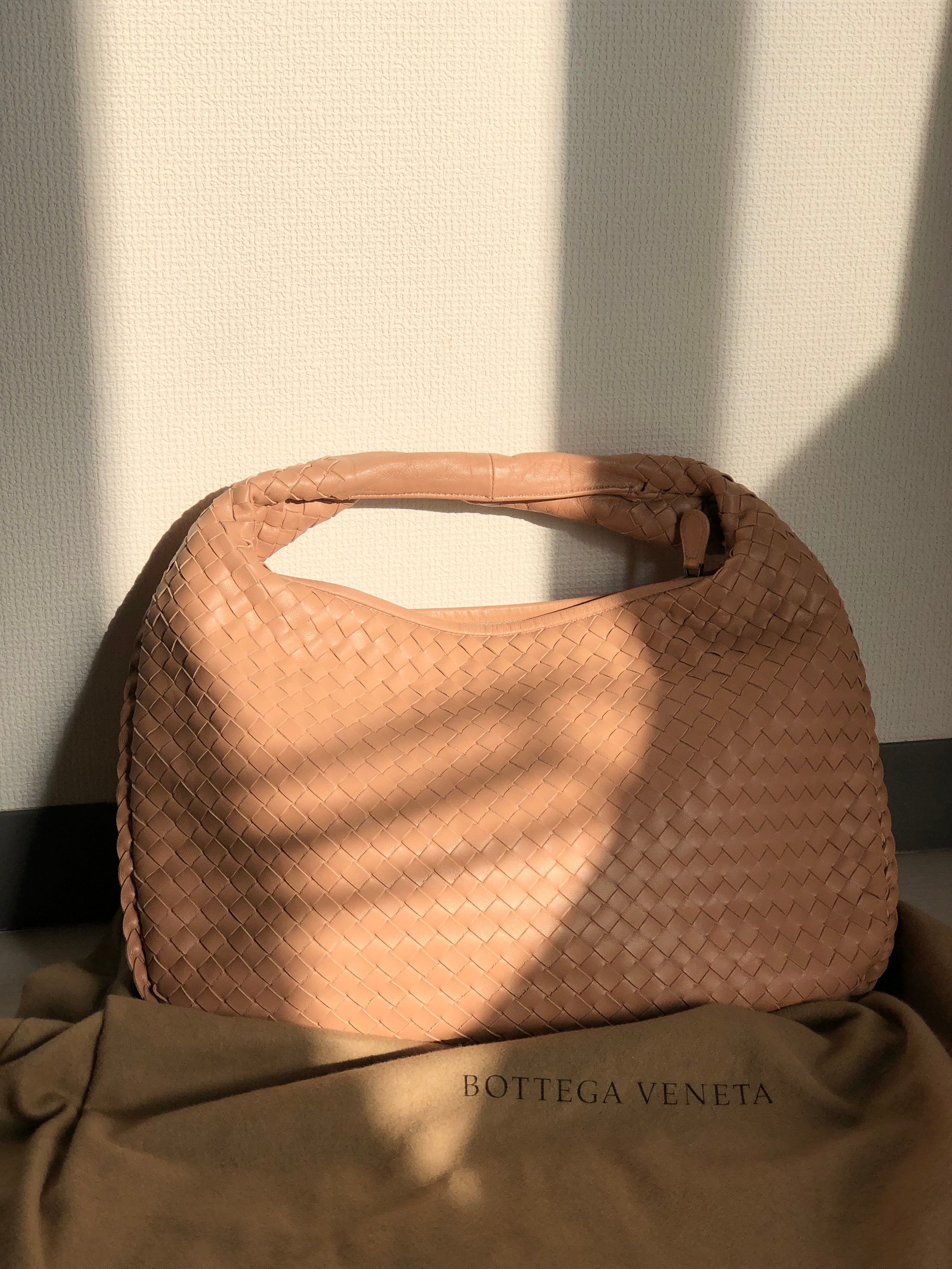 Bottega Veneta ボッテガヴェネタ レザー ジョディ キルティング