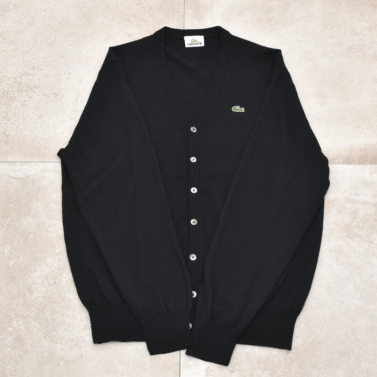 LACOSTE black wool high gauge knit cardigan | 古着屋 grin days