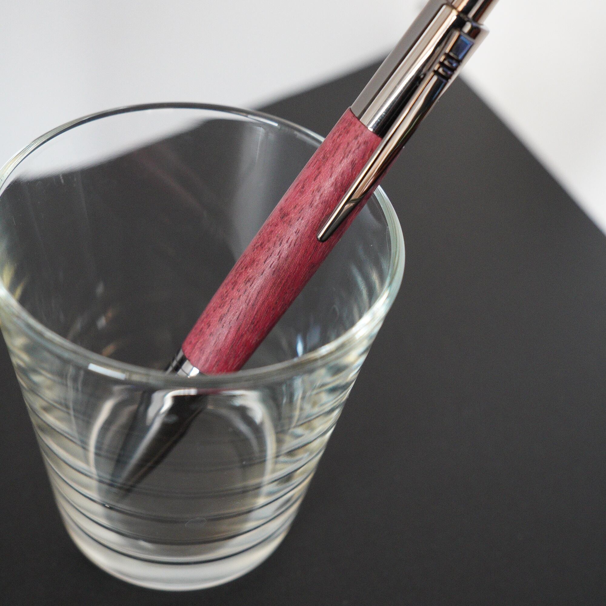 太軸クリックボールペン パープルハート | Purple heart Click Pen