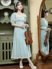 【0022】Rose Embroidery Ribbon Retro Short Sleeve Dress