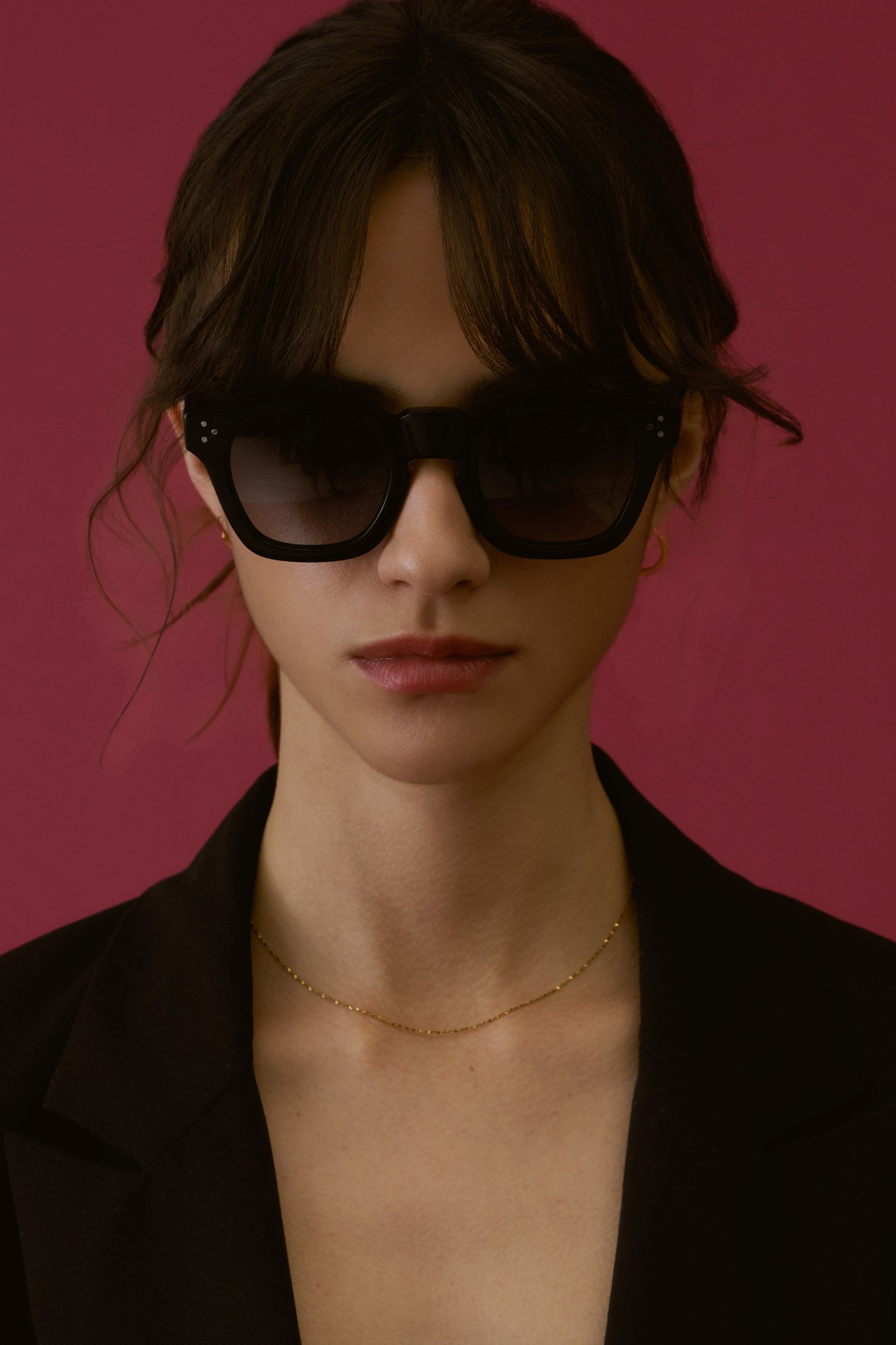 Margot | black×smoke