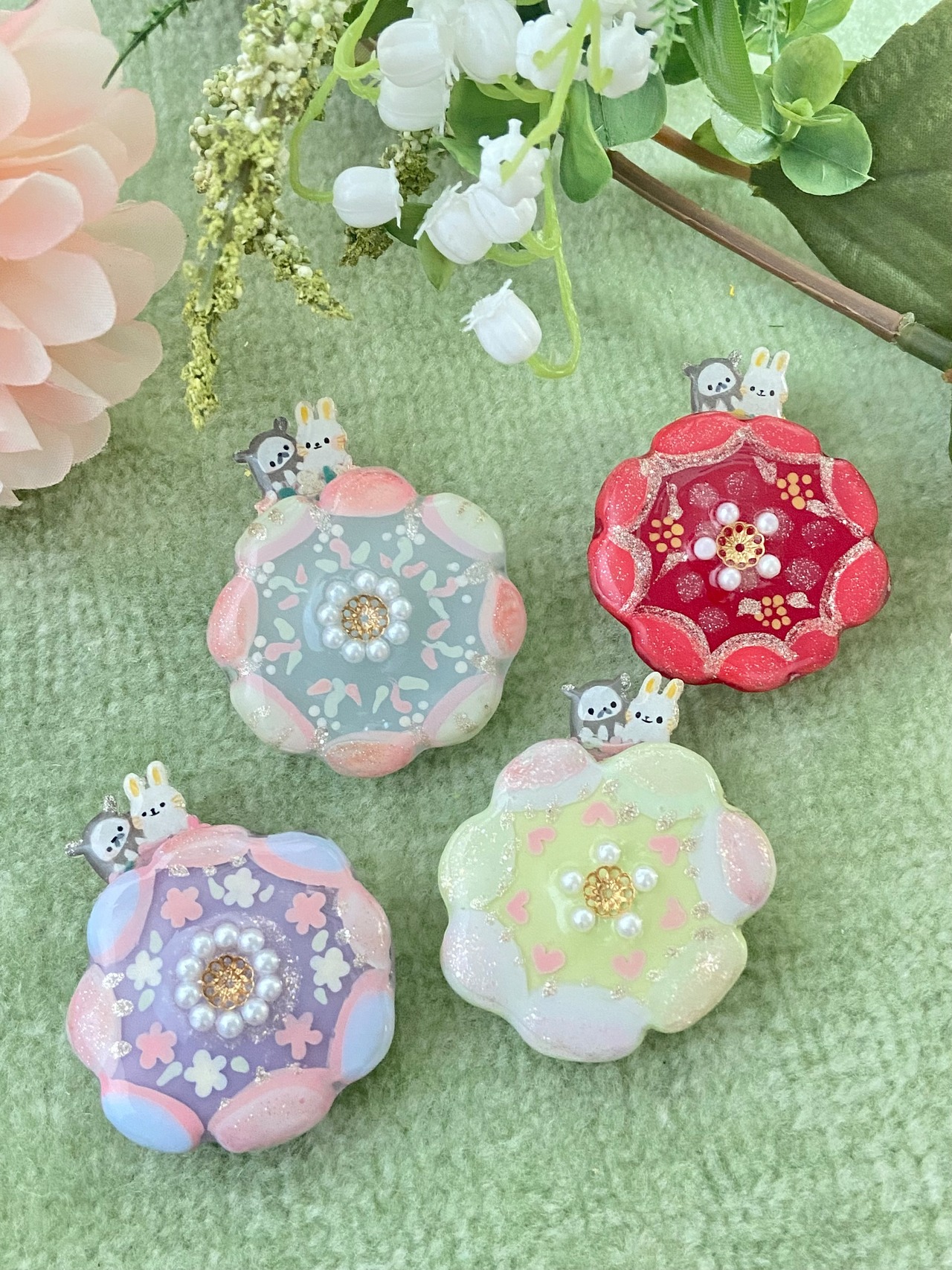 『彩りのお花』ガラスブローチ③