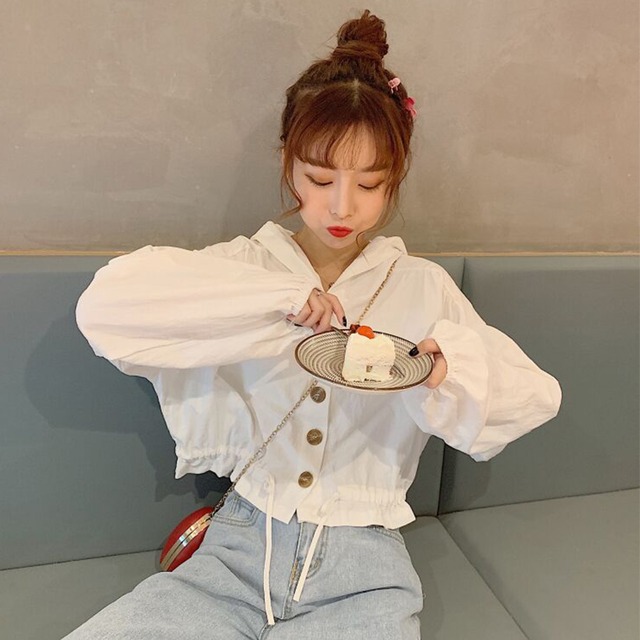 2020年初秋新秋バージョンルーズショートシックジャケットブラウスオールマッチフード付き小潮 萌量不足18869530728