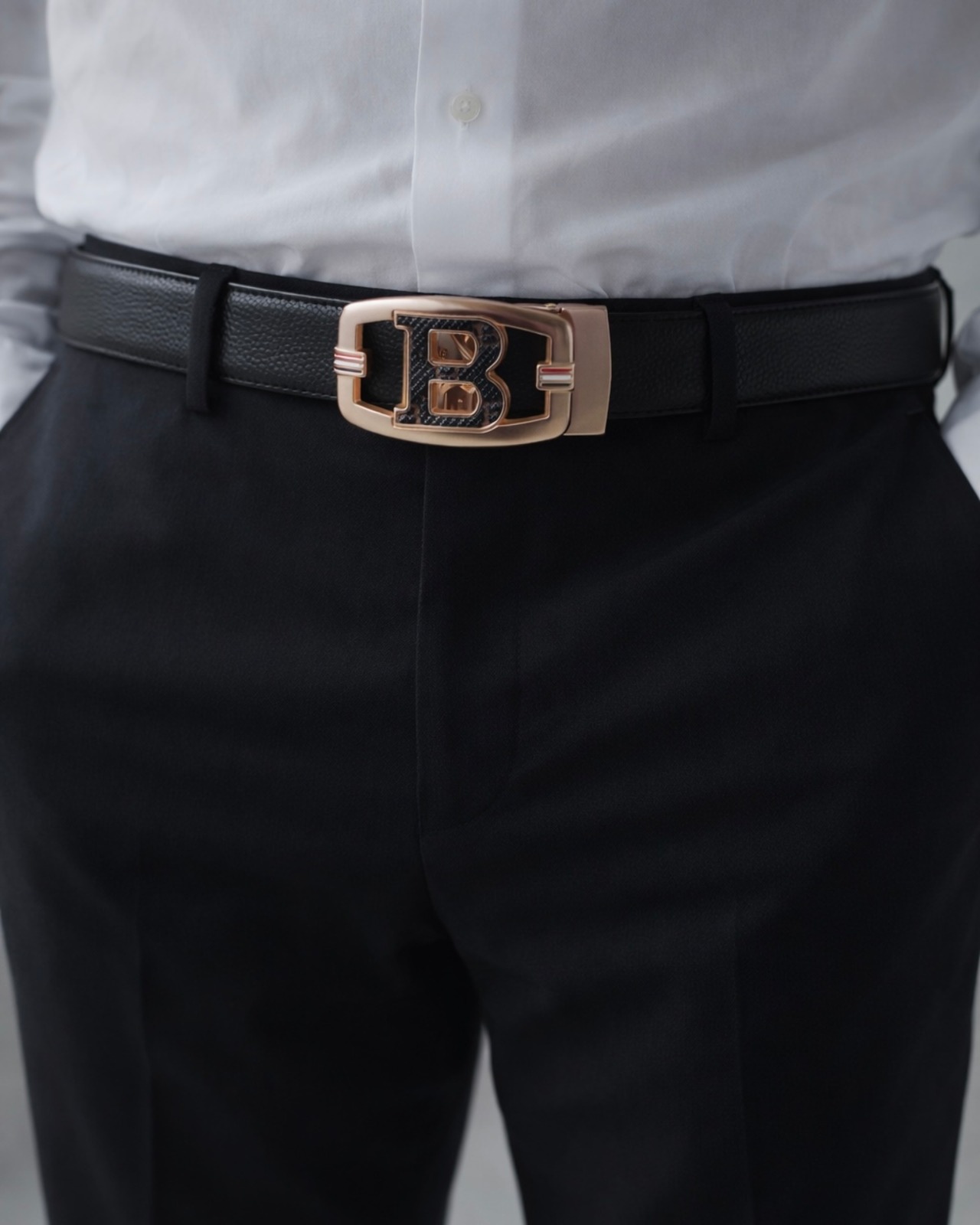 【最高級】モノグラムレザーベルト【BB26005】