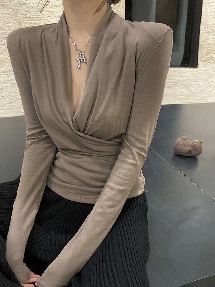 セクシーなクロス V ネック Tシャツレディース秋プリーツウエストショートトップスリム長袖インナー重ね着シャツ ロング オータム 秋物 Vネック ガールズファッション86434872508