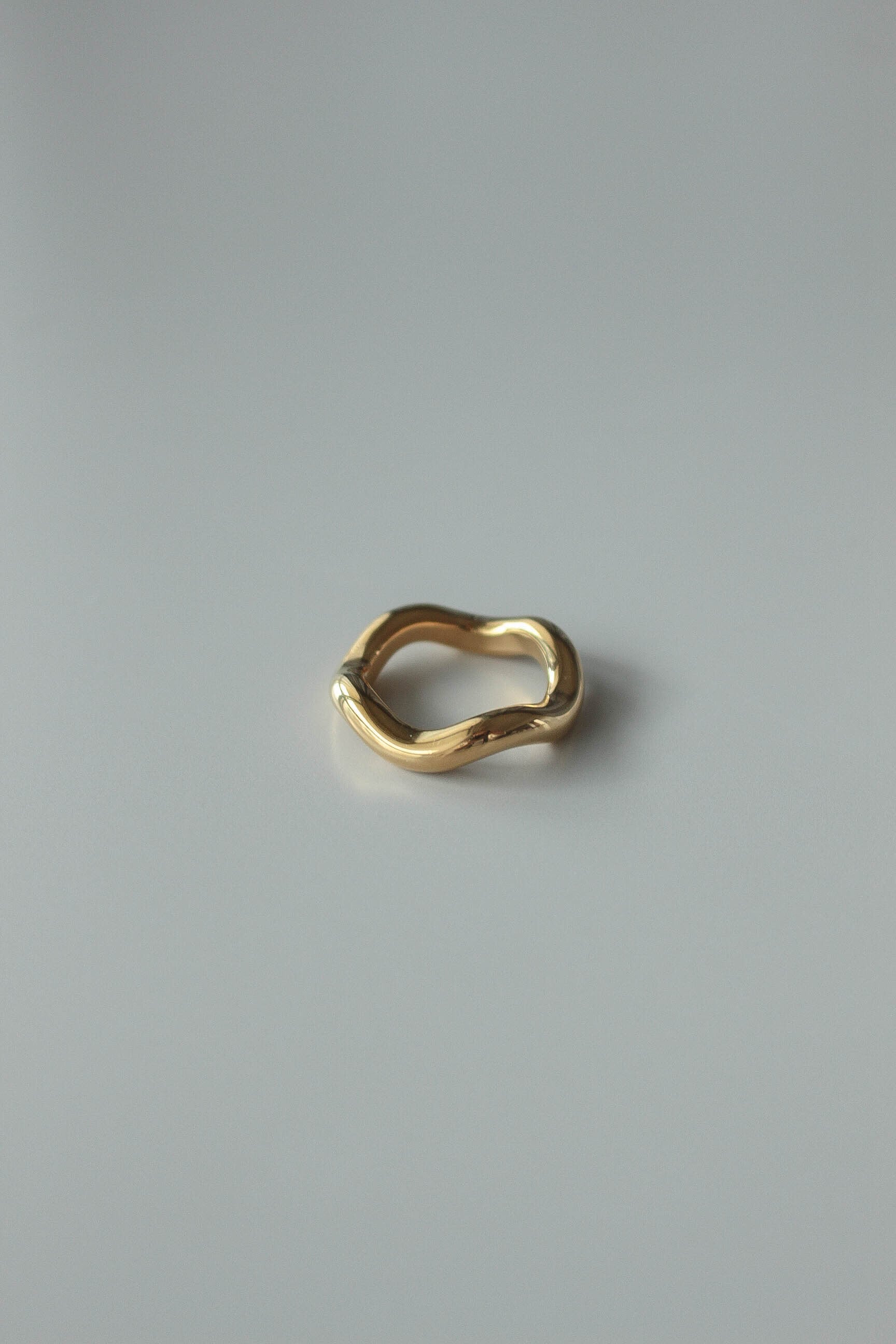 Wave Tube Ring / Wide | ebine(エビネ)|金属アレルギー対応アクセサリー