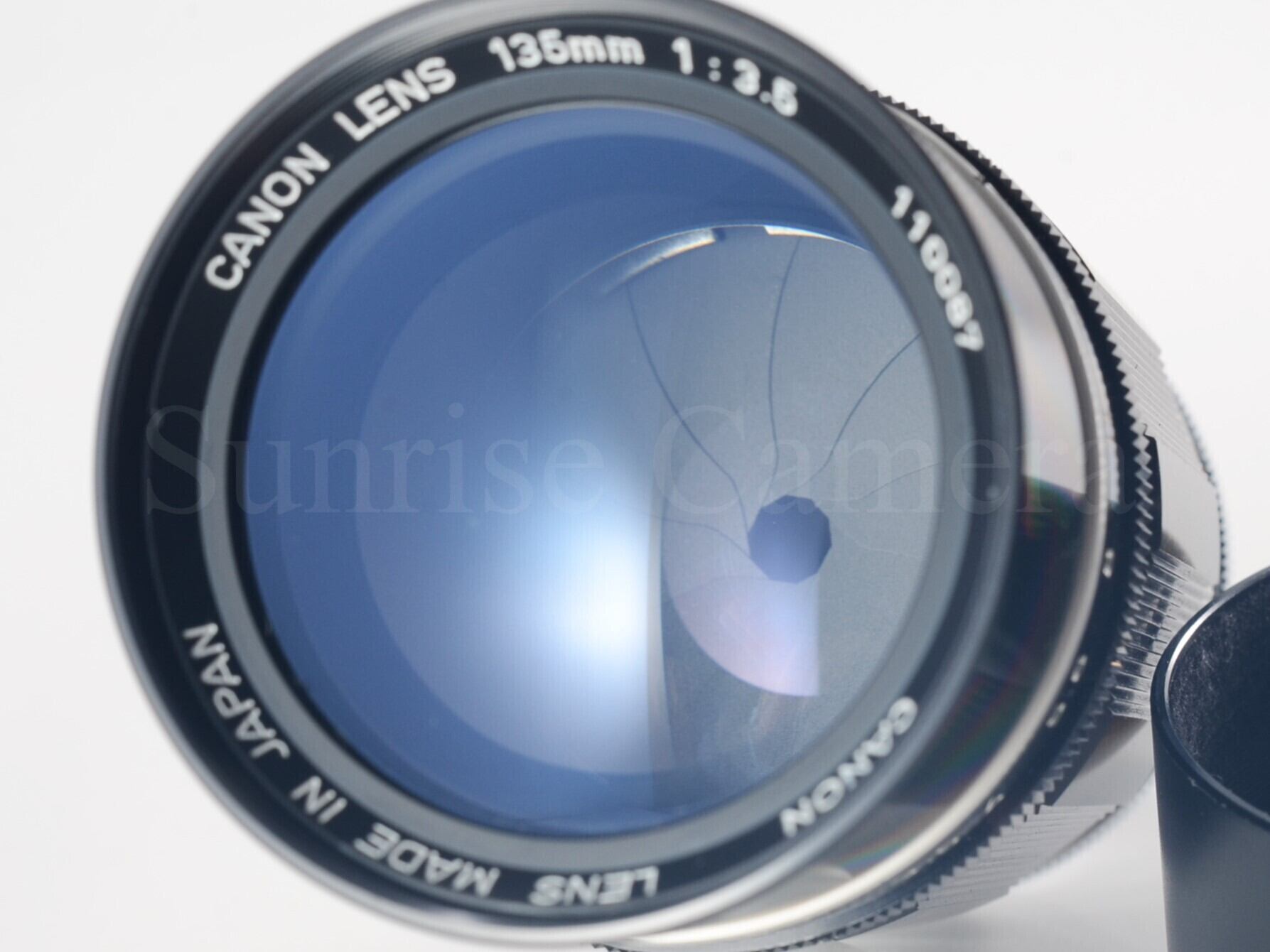 美品Canon 135mm F/3.5 ライカL39レンズ、ケース付整備済 美品Canon 135mm F3.5 III ライカL39レンズ整備済