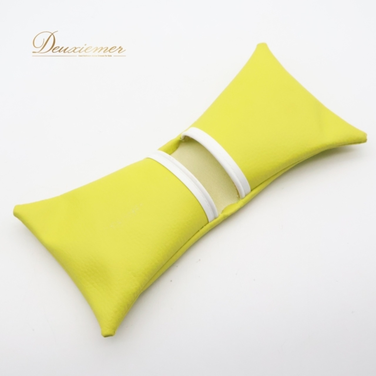 フラメンコ パリージョ カスタネット CASTANUELAS DEL SUR 小物 小道具 楽器 ブラック系 黒 ペア 両手 ダンス用 発表会 イベント 練習 舞台 音楽 小さな楽器 演奏用 フラメンコ ダンス ステージ用 ケース付き おしゃれ レッスン用