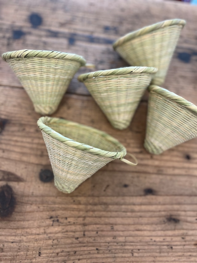 再生ガラス工房てとてと 虫取り型 ランプシェード 再生ガラス工房てとてと 虫取り型 ランプシェード