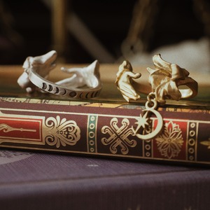 White lily brass ring