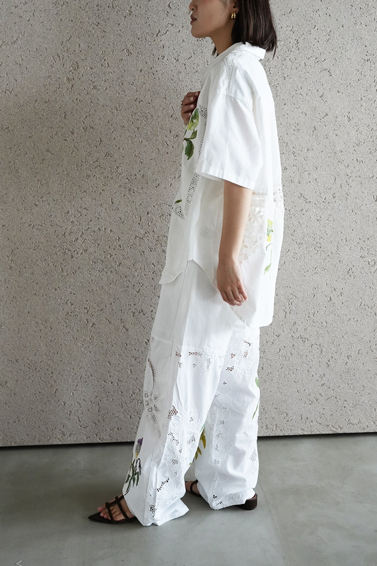 lace open collar shirt leaf