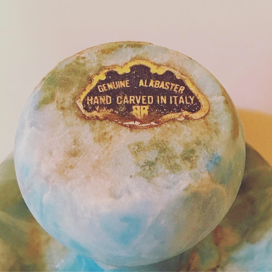 彫刻 手彫り Made in ITALY アラバスター ALABASTER 大理石 鳥 オウム