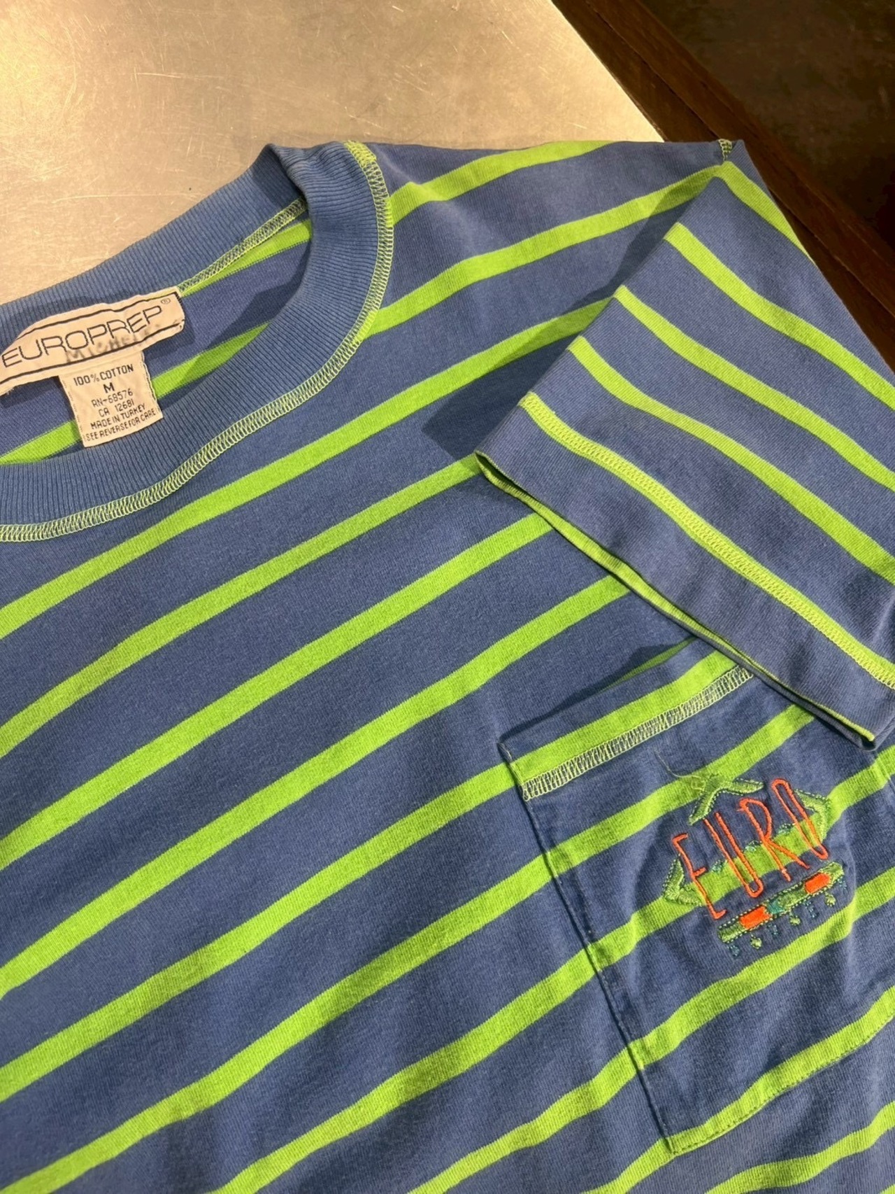 boarder packet tee