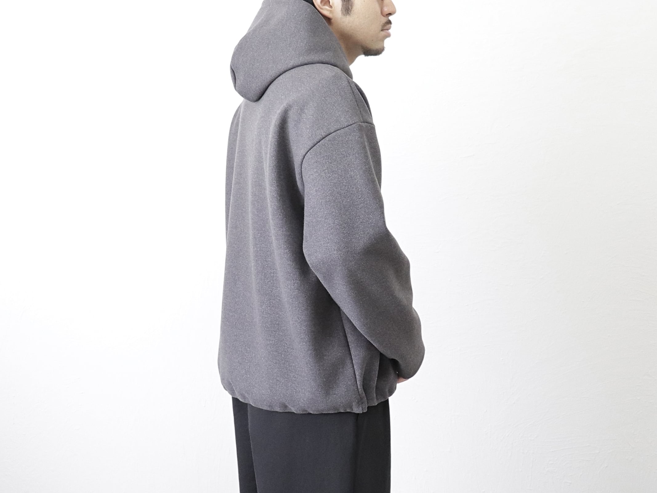 MANUAL ALPHABET / WOOLLET PULLOVER PARKER - DARKGREY マニュアル