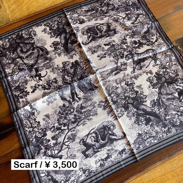 TOPANGA Accessory　アートサテンスカーフ　ナイトサバンナ　ブラック　【メール便可】