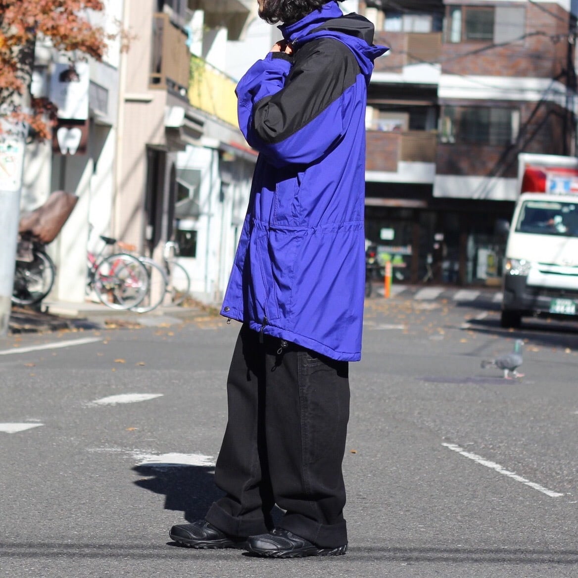 THE NORTH FACE アズテックブルー ライトシェル バイカラー