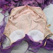 社交ダンス 衣装 silvia design シルビア スタンダード ドレス ワンピース デモ 競技 ダンス パーティ 発表会 紫 フリル レース 華やか ラベンダー パープル系 ホワイト系 高級感 かわいい フリル 競技用 ドレス ロングドレス コスチューム エレガント 女性用 おしゃれ パフォーマンス