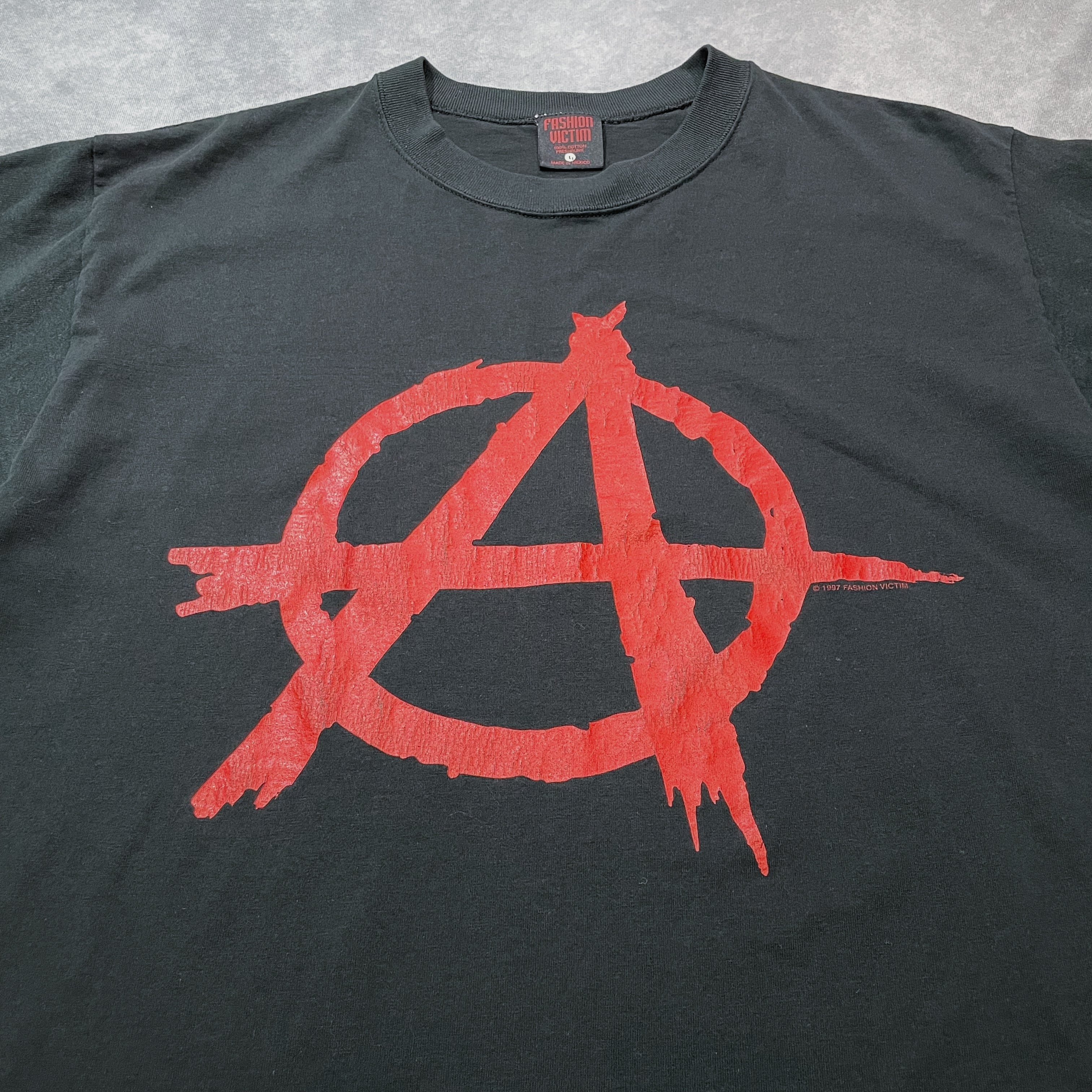 【FASHION VICTIM】90s USA製 TWIN EVIL Tシャツ FASHION VICTIM】90s USA製 TWIN EVIL Tシャツ