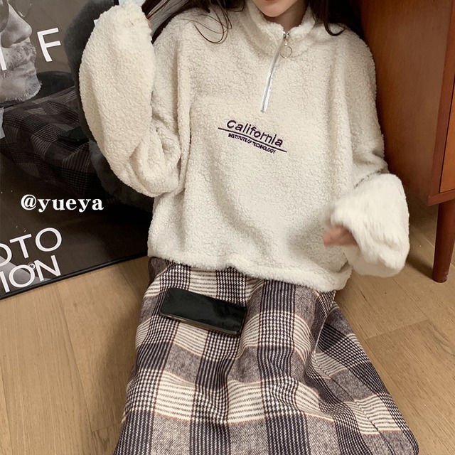 ウールセーター レディースウィンタールーズショートトップス レッド 刺繍 冬物 クレセントシティ3083040521