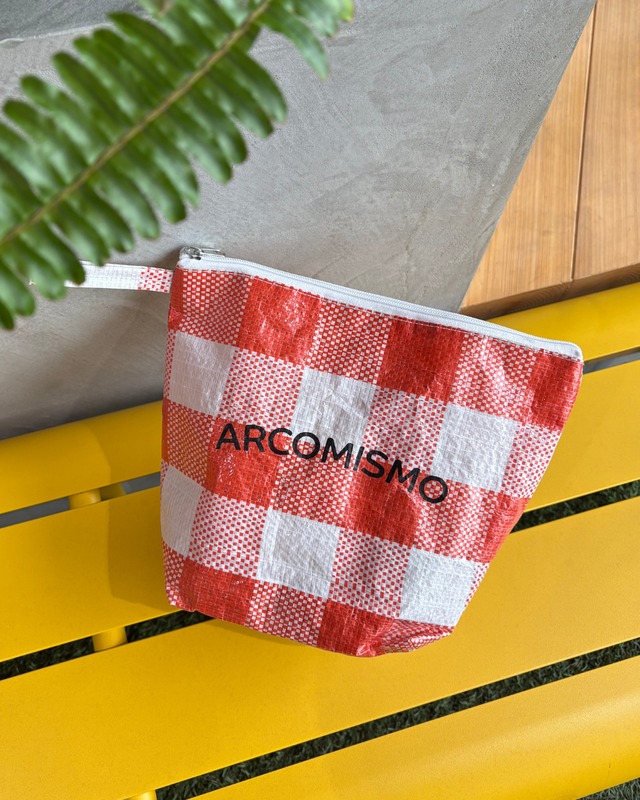 ARCOMISMO Day Pouch