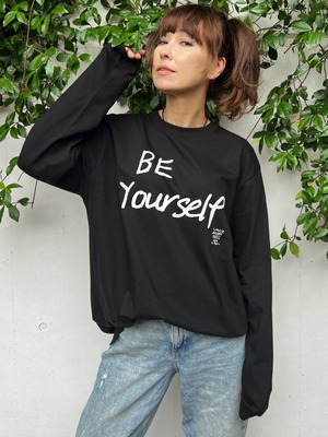 Be Yourself Black Long Tシャツ (White)