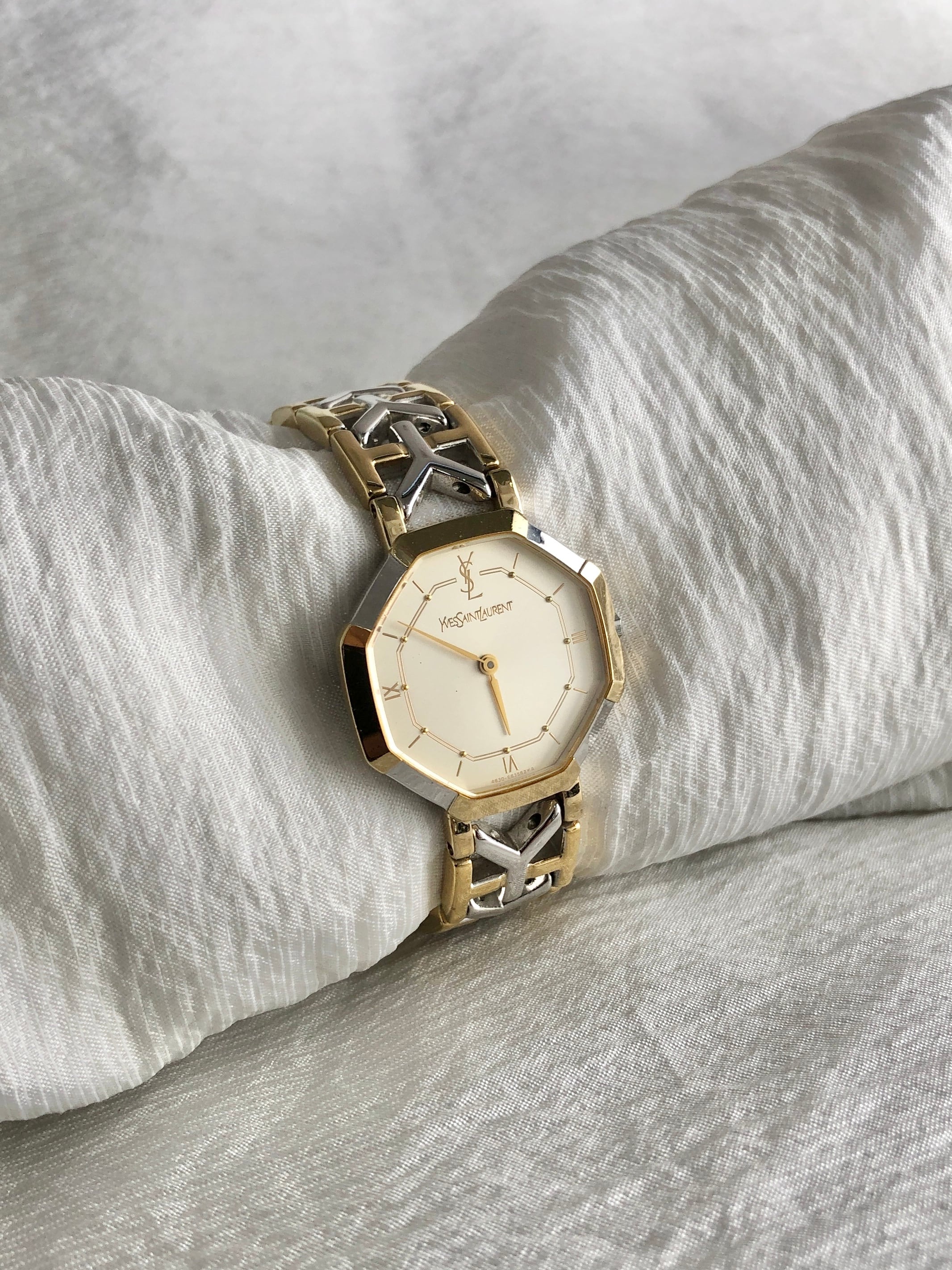 Yves Saint Laurent イヴ・サンローラン 腕時計 シルバー ゴールド オクタゴン ステンレススチール 4620-E62143 vintage ヴィンテージ オールド tivs5z