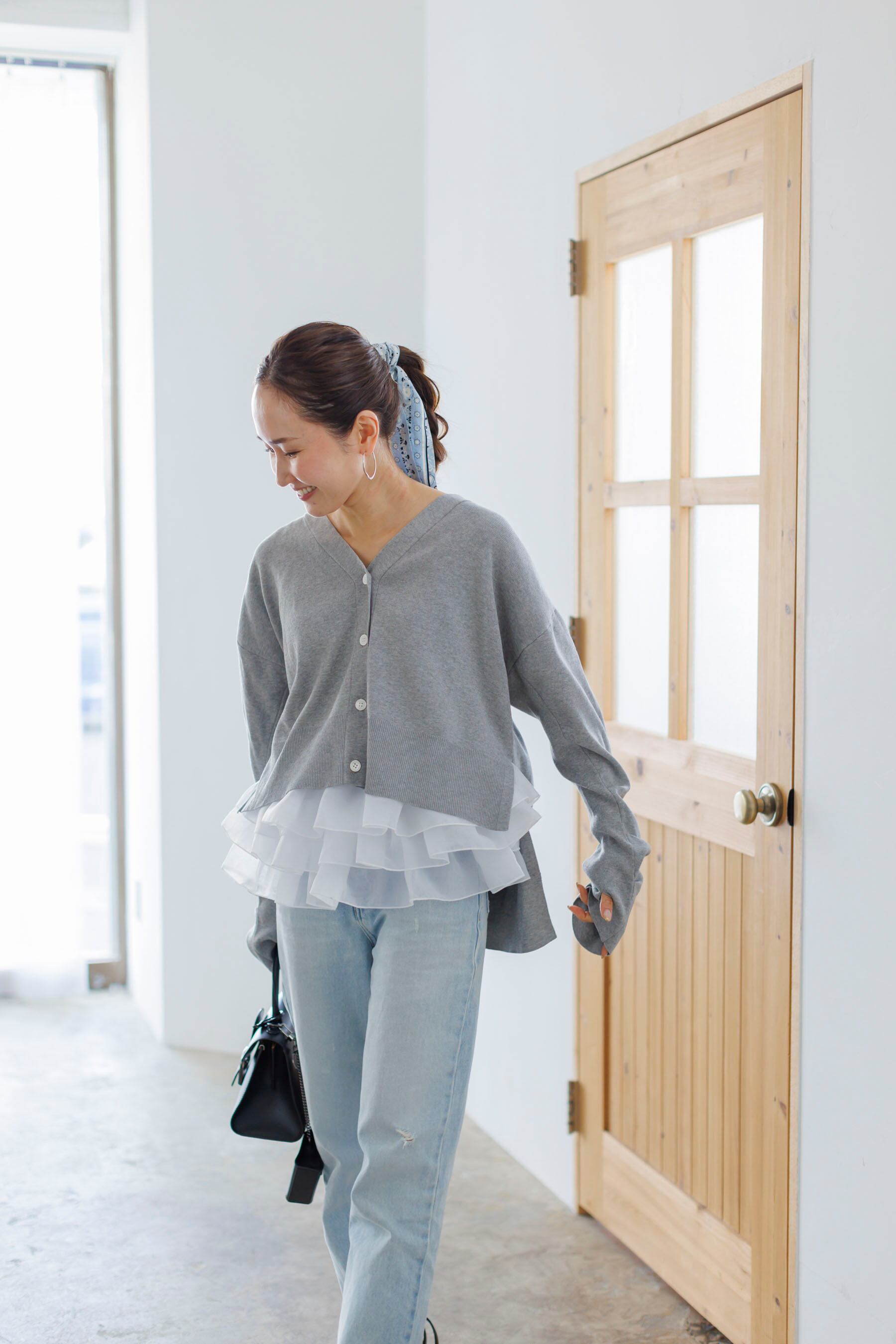 bluelea Hem tulle docking long pullover 