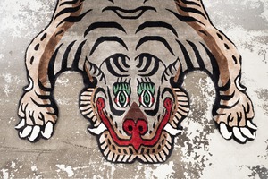 Tibetan Tiger Rug 《Lサイズ•シルク・グレー103》チベタンタイガーラグ