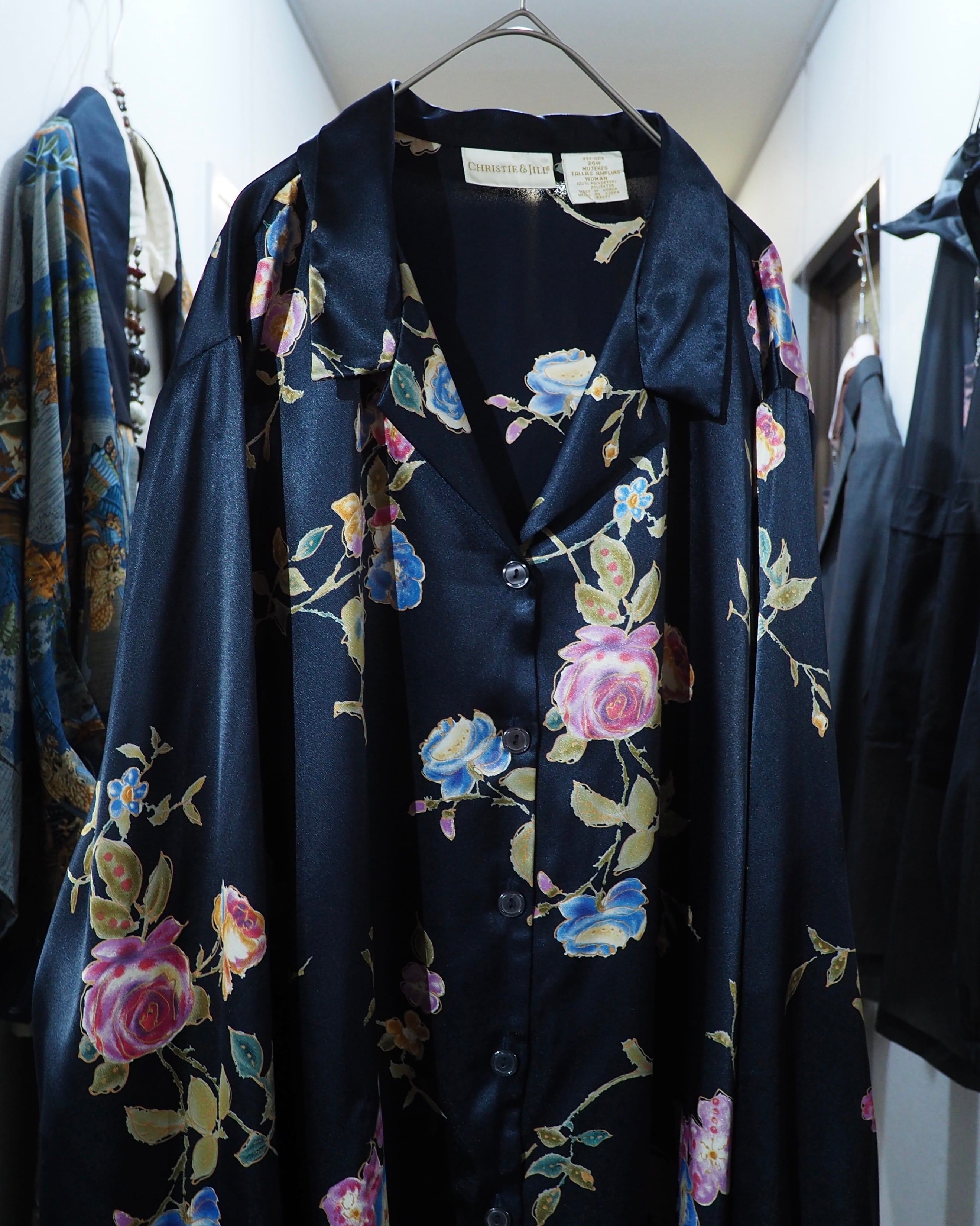 Beautiful Luxury Flower printed Drape loose Open collar Shirt