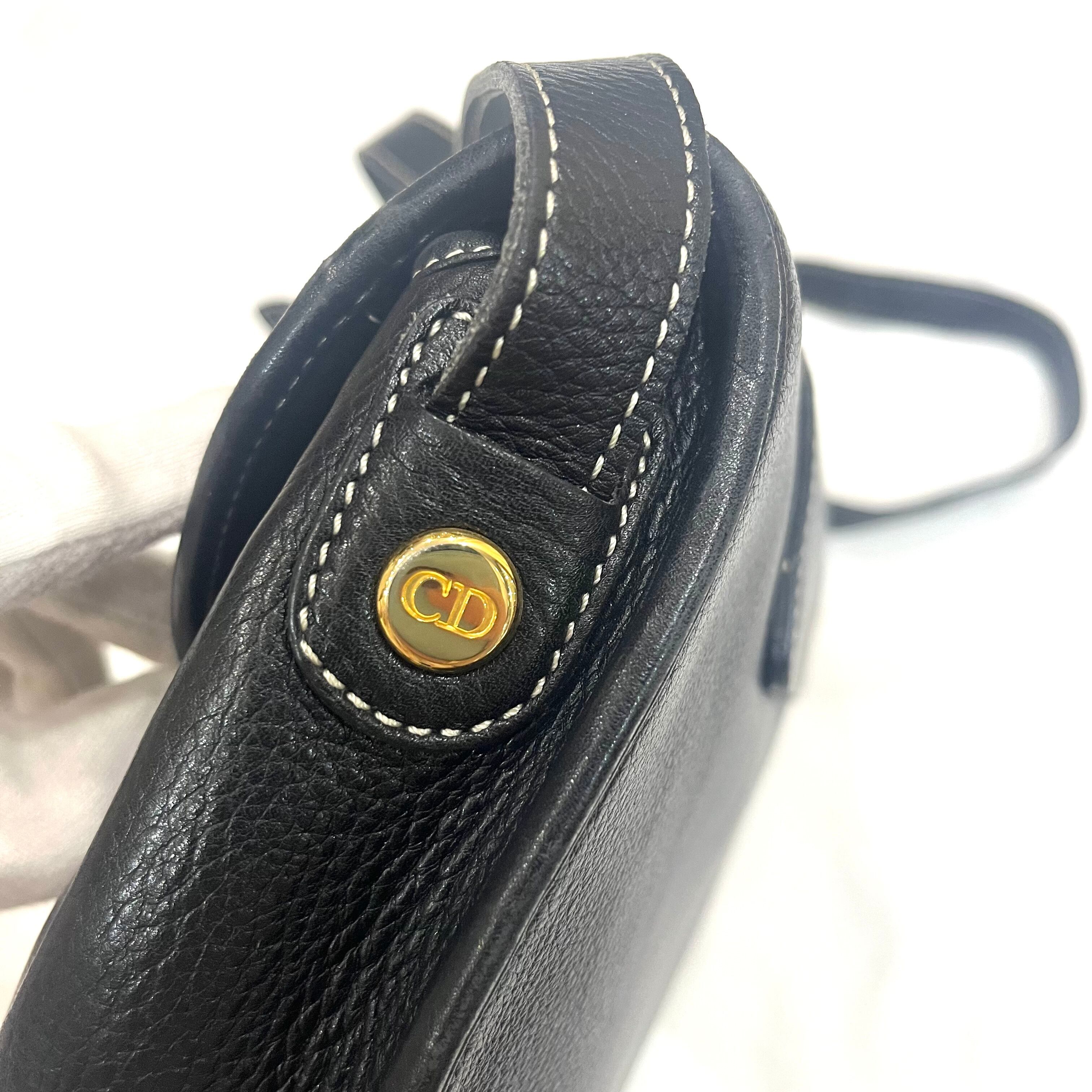Christian Dior】2244 本革レザーショルダーバッグ ブラック