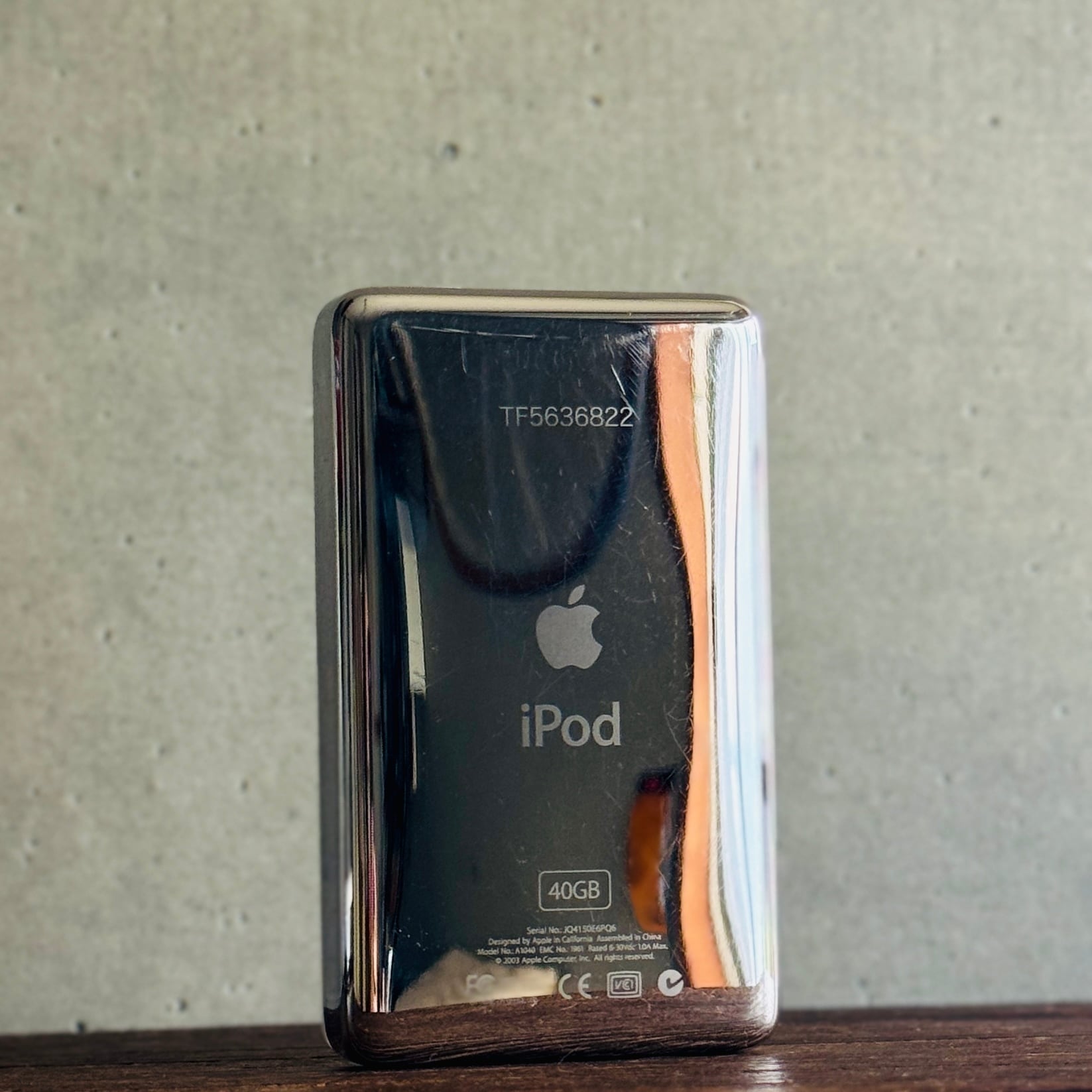 1台限定】Apple 第3世代 iPod SSD化 ＋ 3000mAh モンスターバッテリー