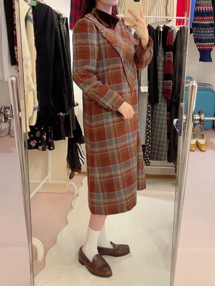 brown velours collar triangle check one-piece