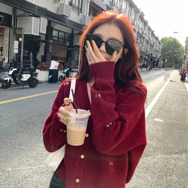 スタイルレッドセーター コート スプリングオータムルーズスタンダードニットカーディガン レトロ 春物 秋物 試着室4105004587