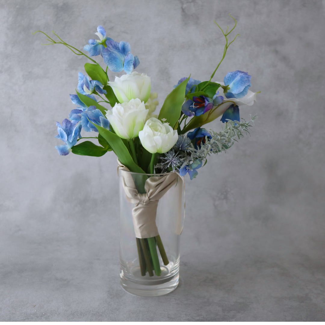 クラッチブーケ アーティフィシャルフラワーブーケ 結婚式　ウエディング 造花 ホワイト 系 ♡ アーティフィシャルフラワーブーケ ウェディングブーケ