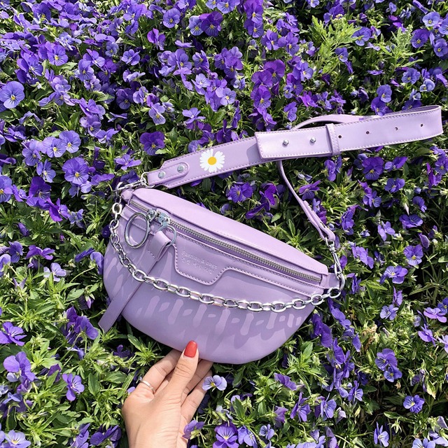 夏のスモールバッグ2020新しい流行のファッション人気のワイドショルダーストラップワイルドインクロスボディチェストバッグネットレッド女性ウエストバッグ 手作りハンドバック11348510989