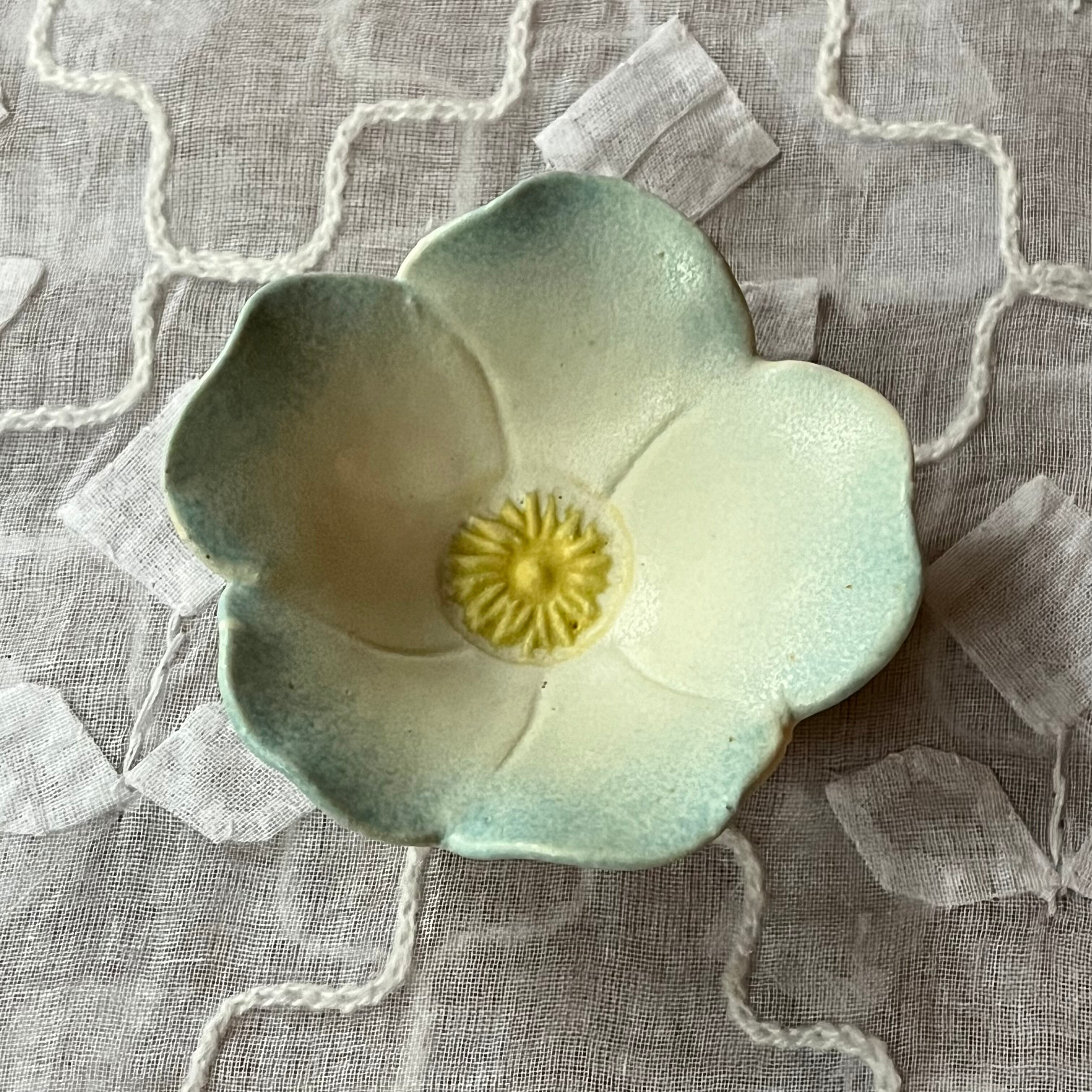 桐箱入】Flower 野の花々 花豆皿セット(幅7cm) | TSUNE;田中恒子の器