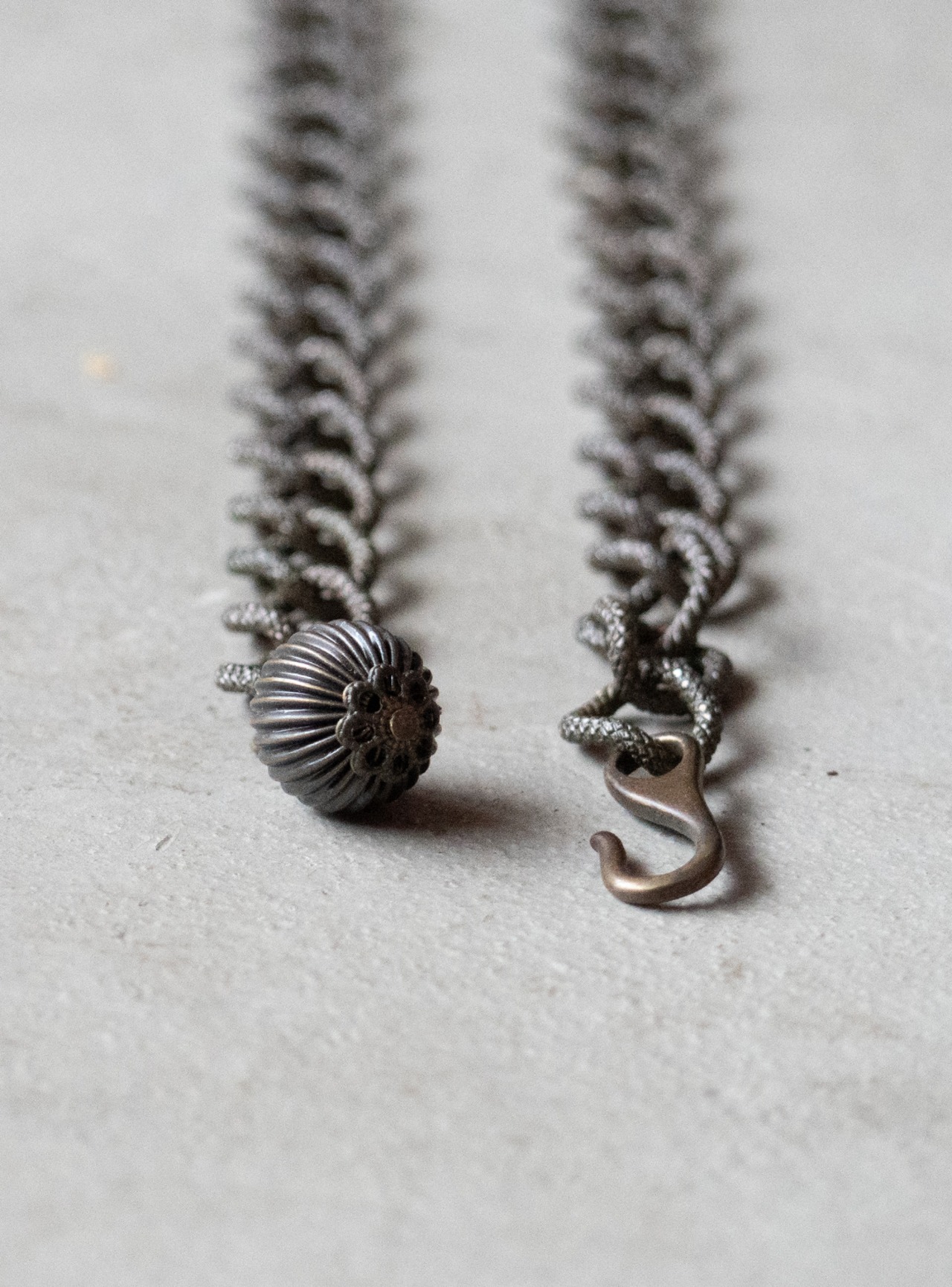 unknown used Flower ball and hook chain