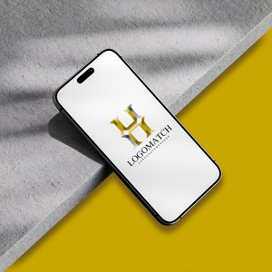 堅牢なラグジュアリーHのロゴ