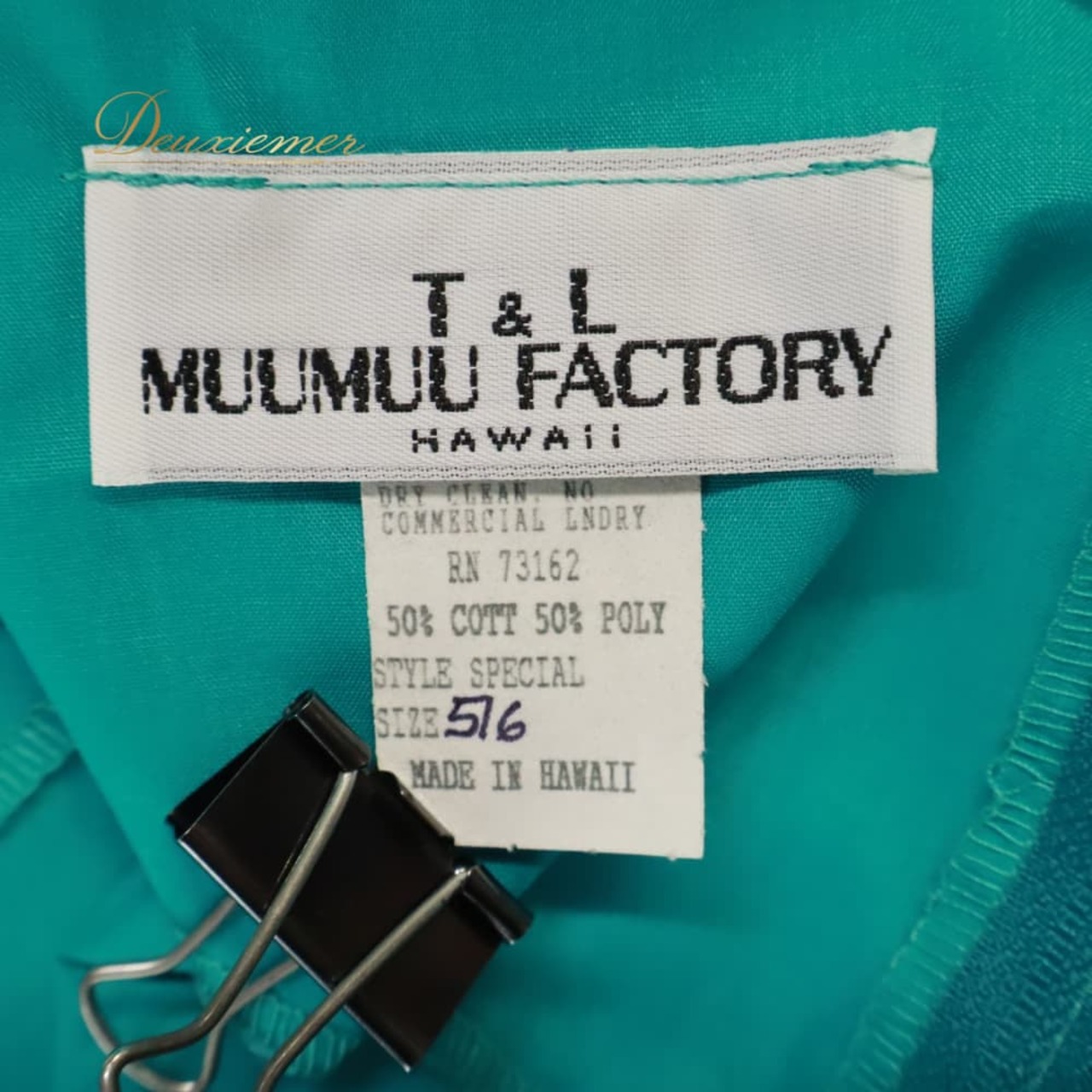 フラダンス 衣装 T&L MUUMUU FACTORY ムームーファクトリー ワンピース ドレス グリーン系 ハイビスカス柄 タロリーフ柄 花柄 植物柄 ハワイアンプリント ハワイアン アロハ フラ ダンス レッスン 練習 緑 紺 黄 黄緑 イエロー系 ネイビー系 華やか 鮮やか かわいい おしゃれ 上品