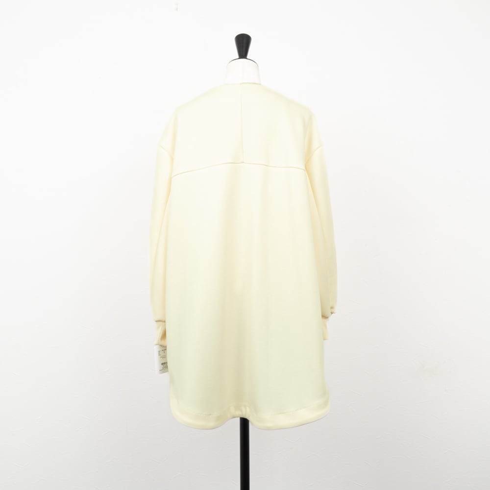 QTUME／クチューム】ダンボールラウンドヘムミドルコート（オフ