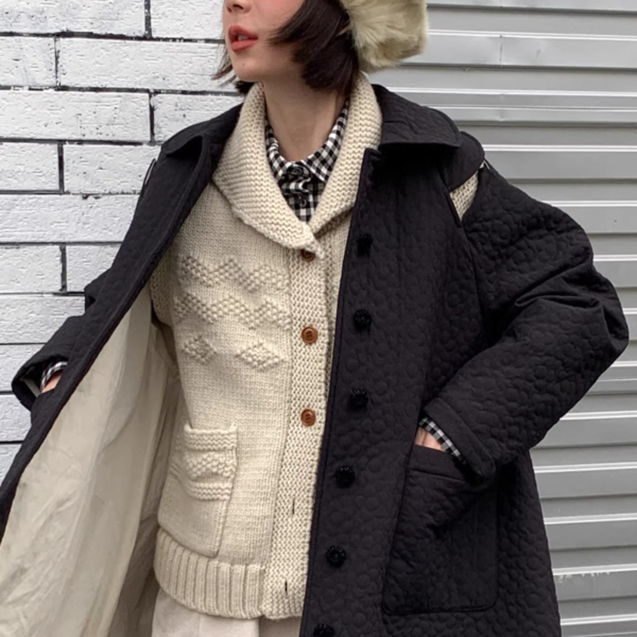 雪明かりノルディックを纏うVネックベスト《W0227》